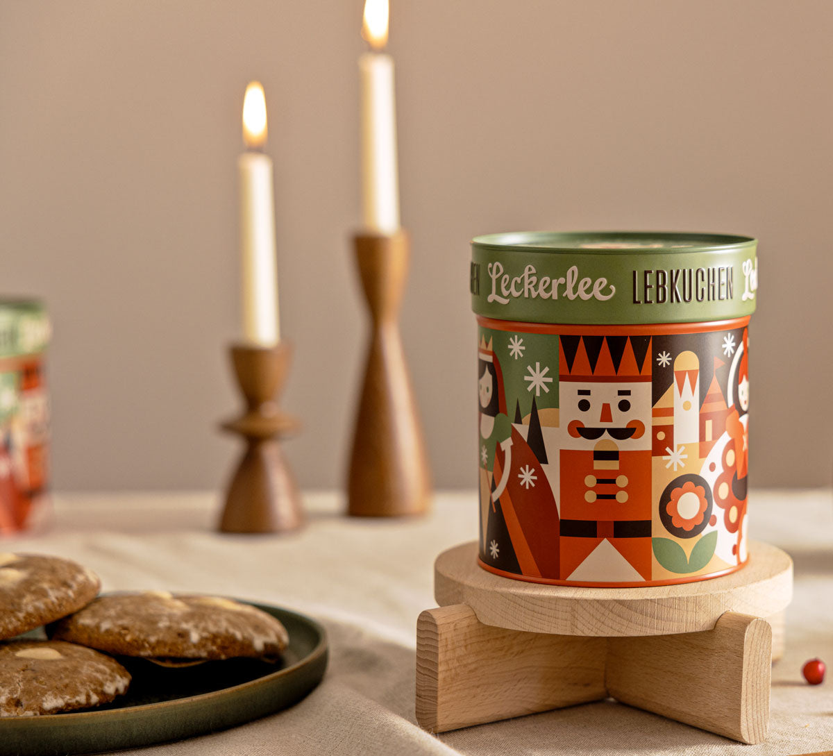 lebkuchen tin